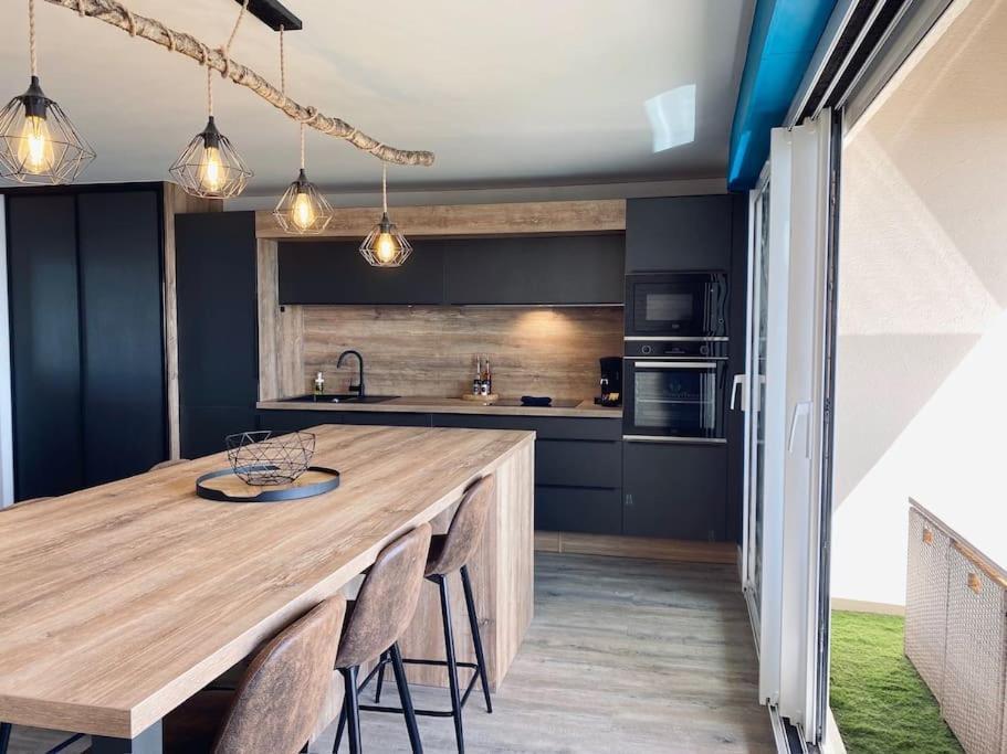 Panoramic - Magnifique T3, Climatise Avec Parking Apartment *