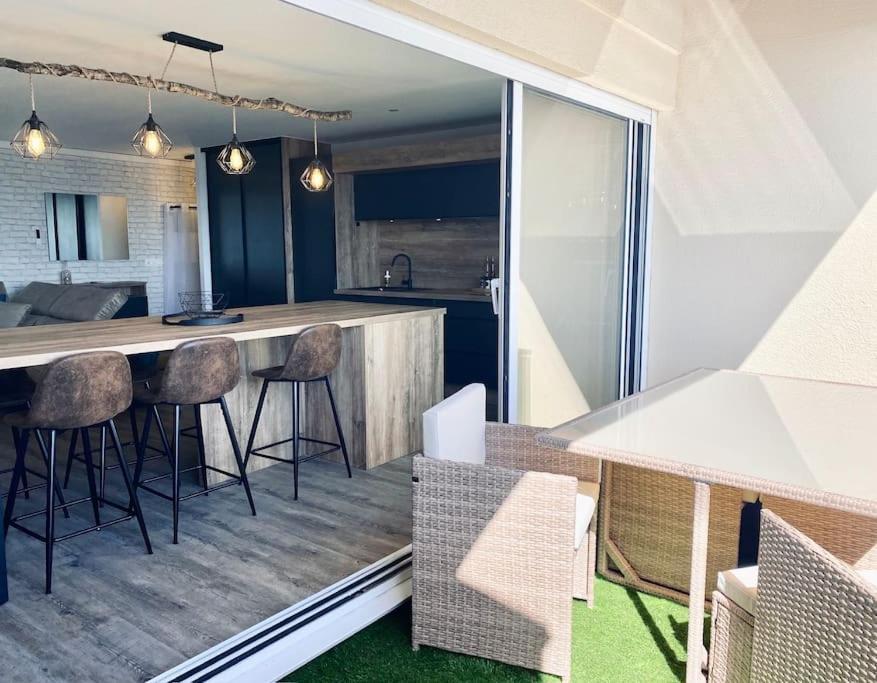 Panoramic - Magnifique T3, Climatise Avec Parking Apartment *