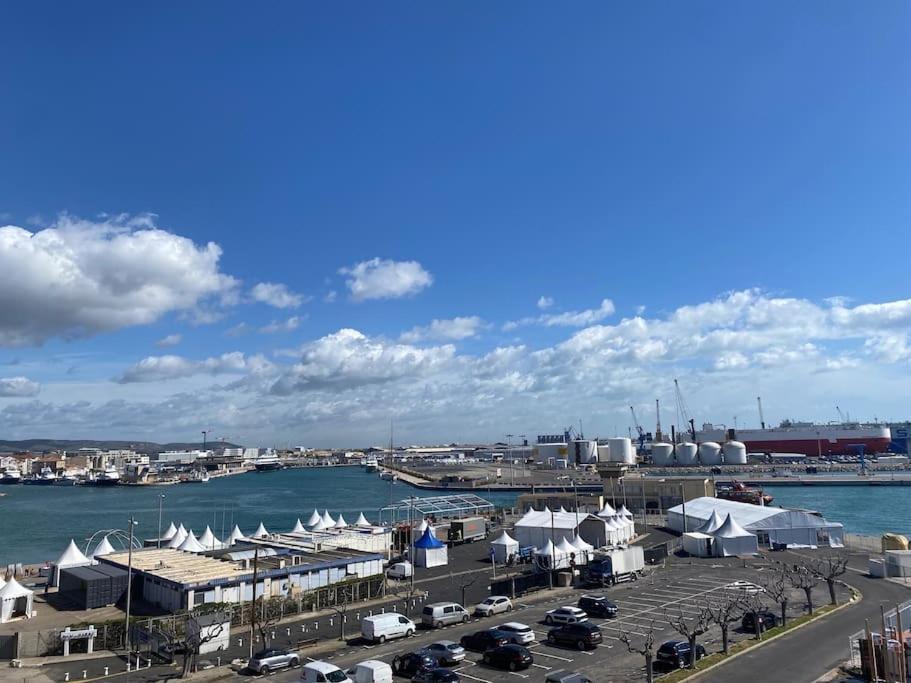 Apartment Panoramic - Magnifique T3, Climatise Avec Parking